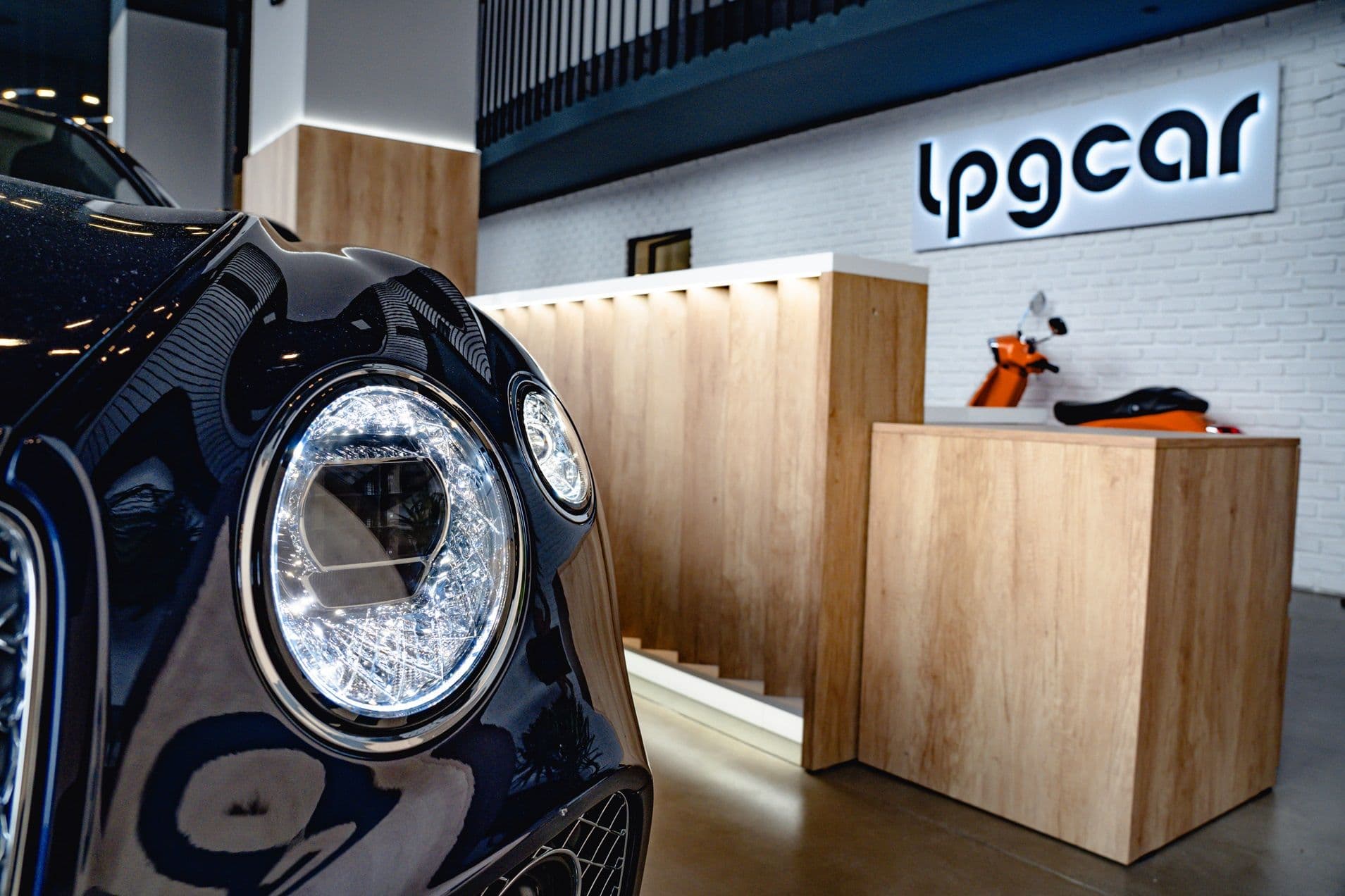 Echipa lpgcar la lucru
